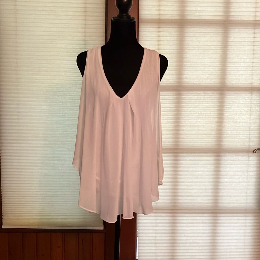 Light and breezy razorback/dressy tank